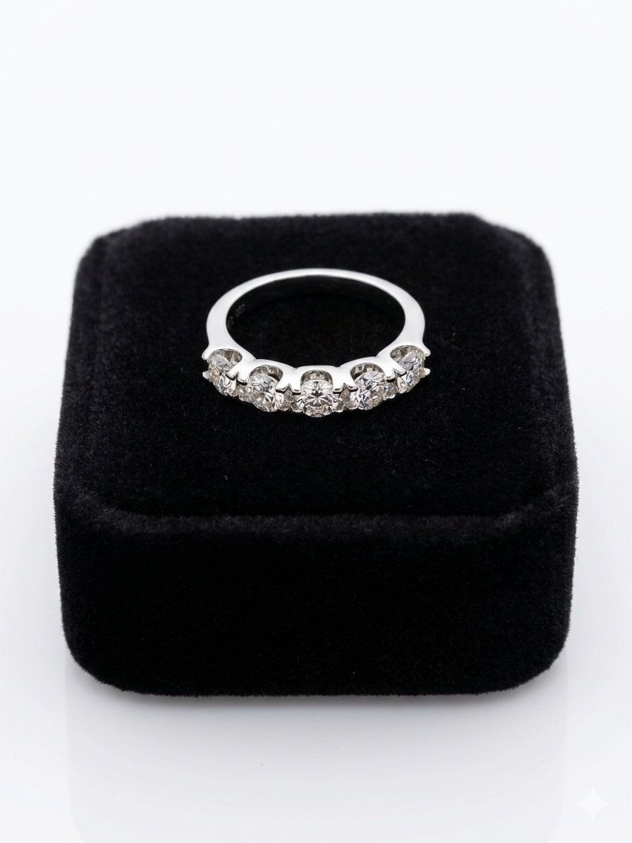 Anillo Leonor